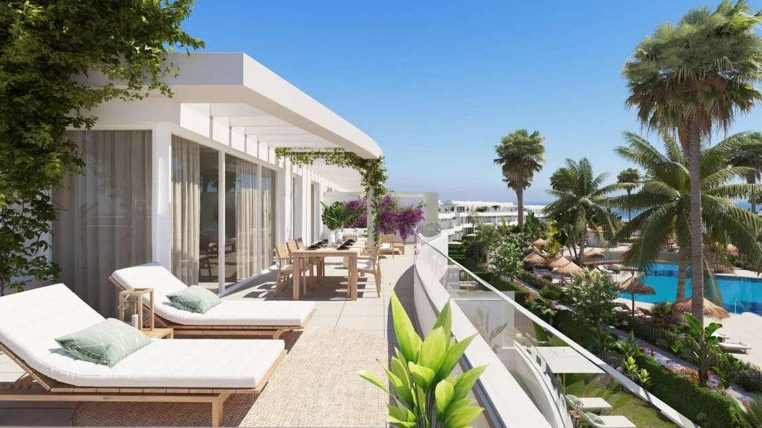 Terras van een Serenity Alcaidesa penthouse bij zonsondergang